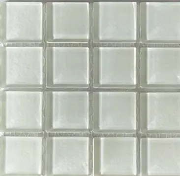 کاشی استخر شیشه ای مونوکروم